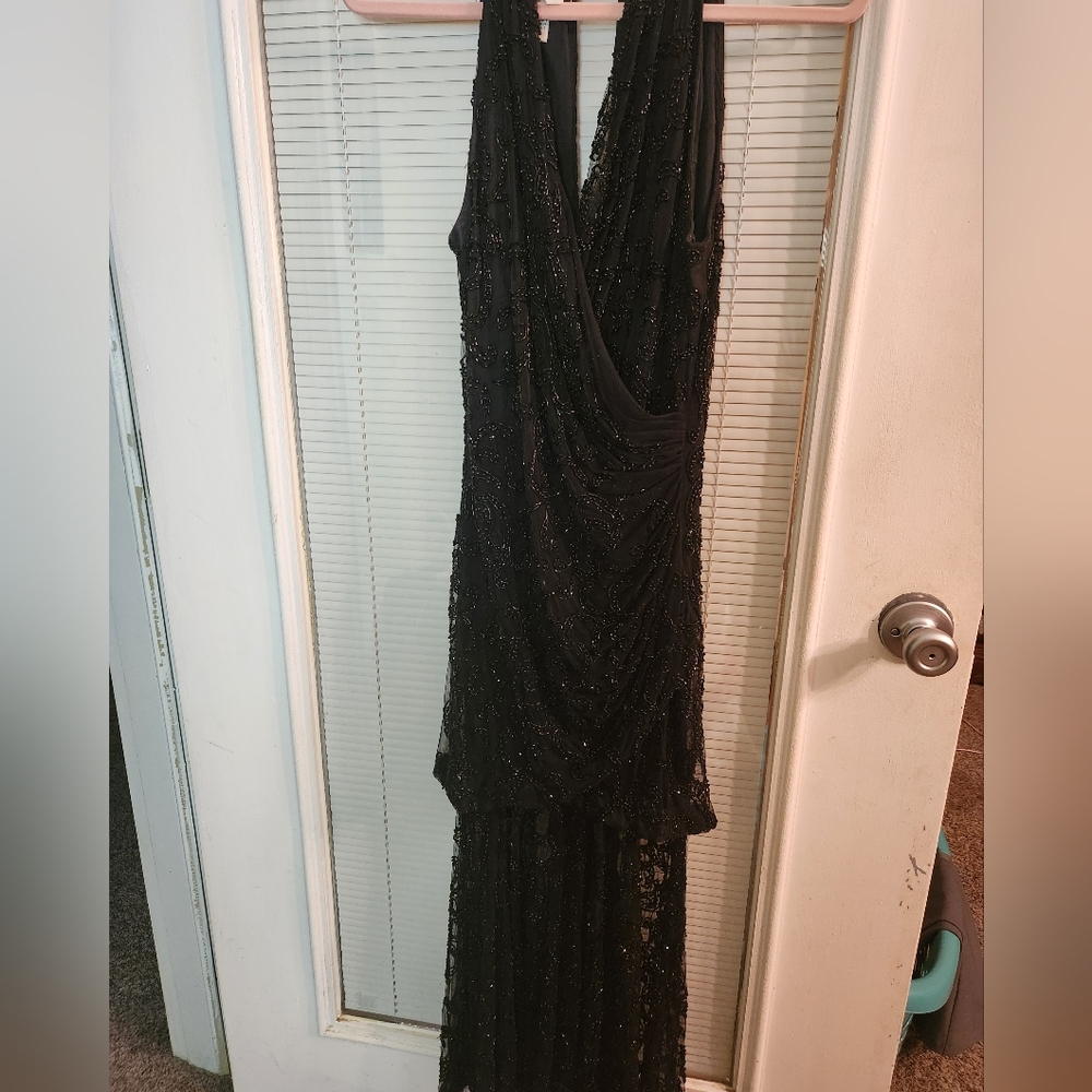 23 Carmen valvo Marc heavily beaded black evening gown!. ABSOLUTE SHOW STOPPER